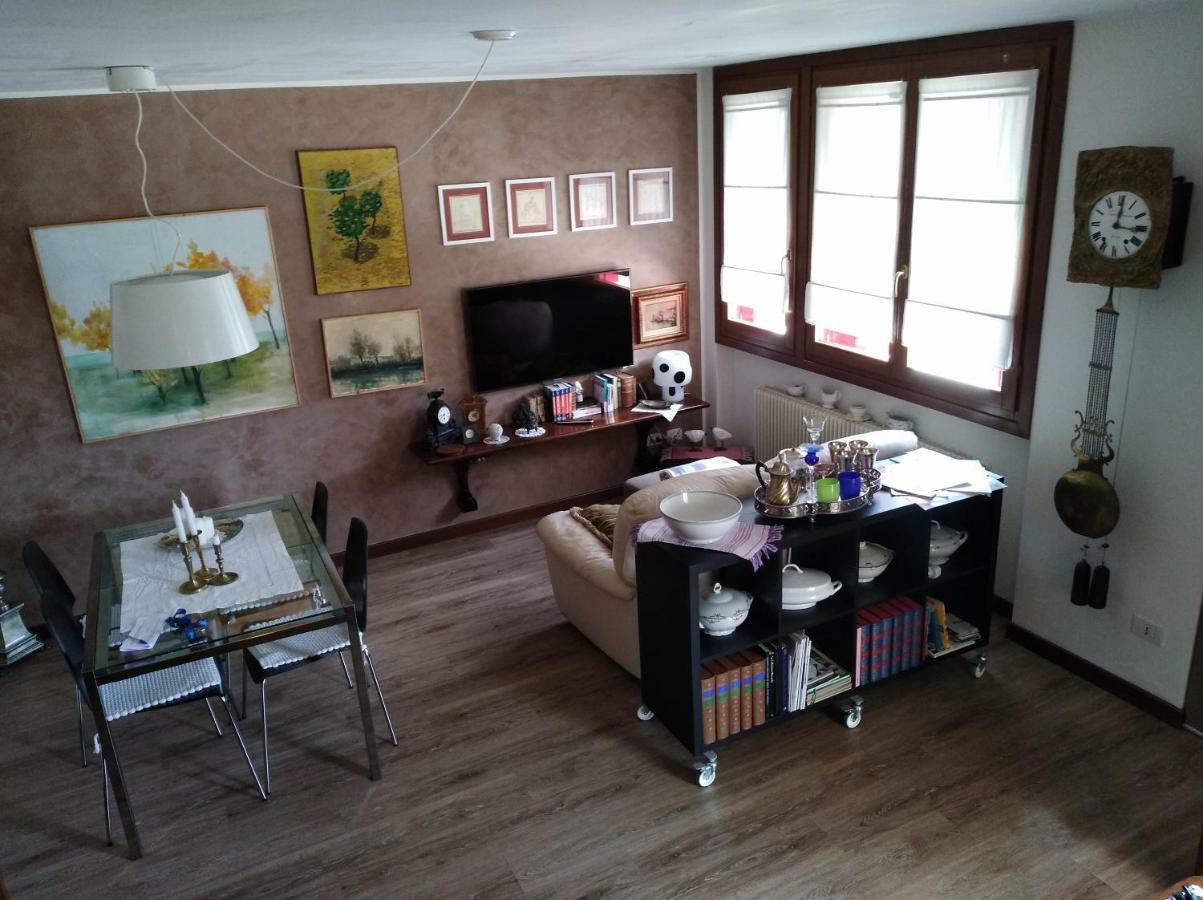 Great Apartament In 펠트레 외부 사진